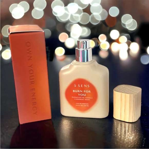 5 SENS Burn for You Fragrance 1.0 fl oz 30 ml full size New In Box MSRP $65 - Picture 14 of 15